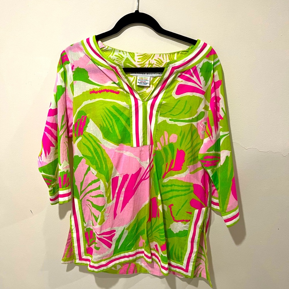 Gretchen Scott split neck tunic. NWOT